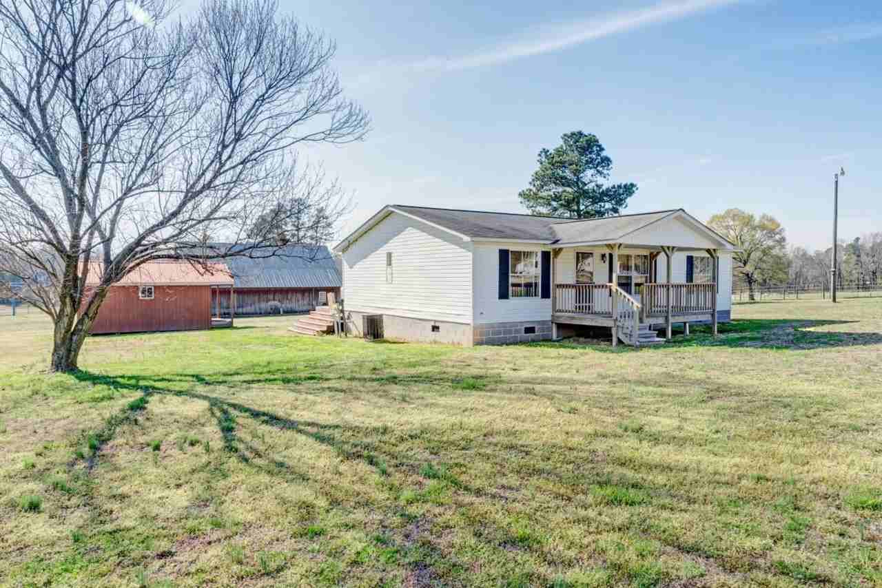 115 Stallion Alley Ln - Photo 2 of 38