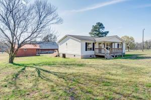 featured image of 115 Stallion Alley Ln