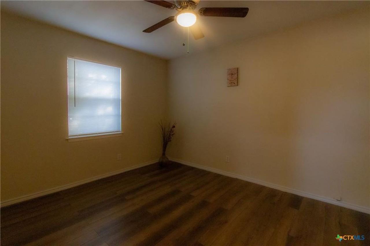 2606 Zephyr Rd - Photo 6 of 14