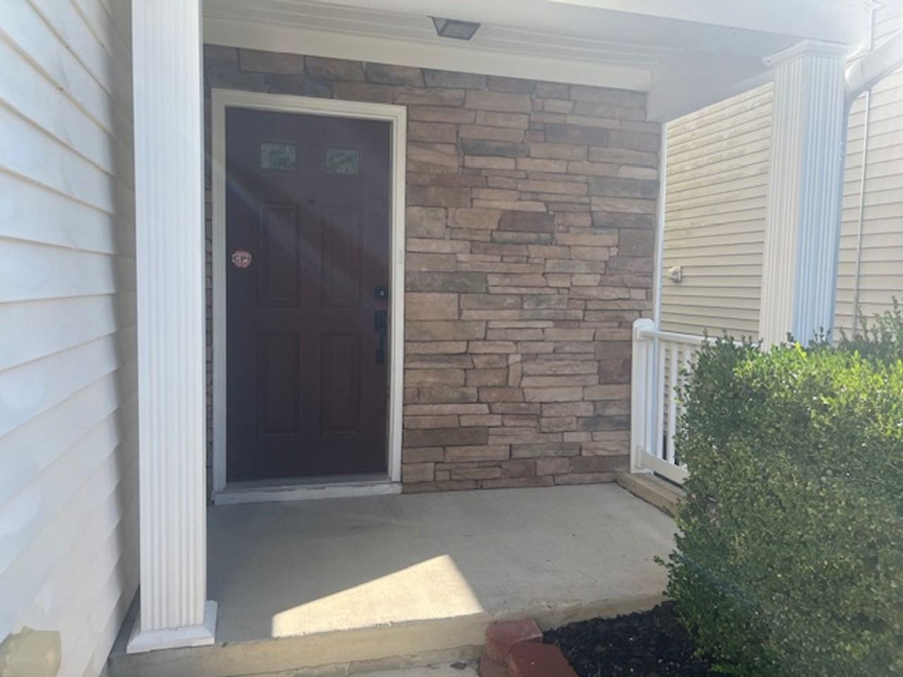 8 Grosbeak Ln - Photo 4 of 50