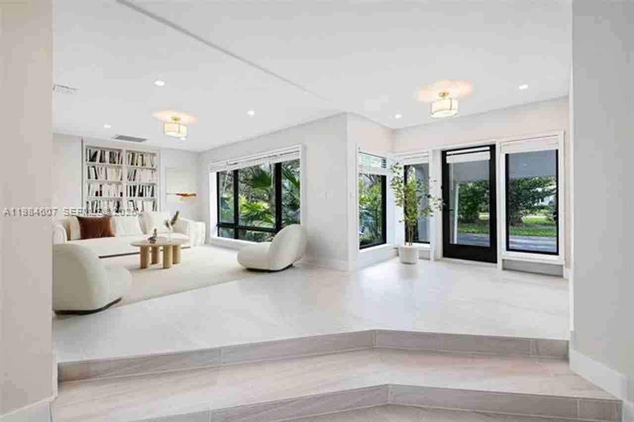 6220 Sw 123rd Ter - Photo 2 of 16