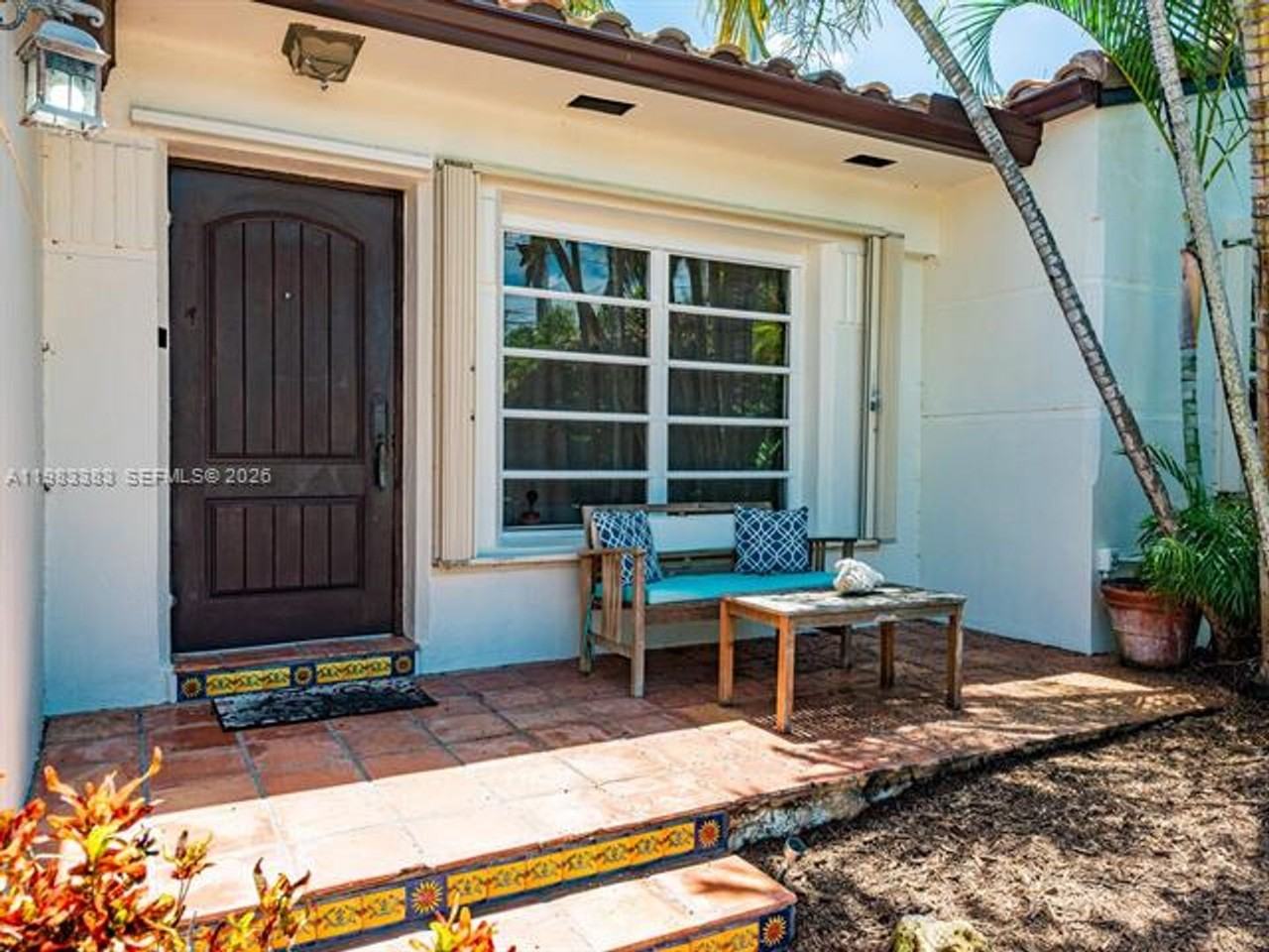 8927 Hawthorne Ave - Photo 6 of 40