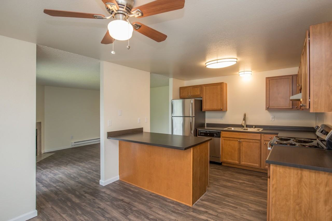 Valley Vista - Photo 2 of 12