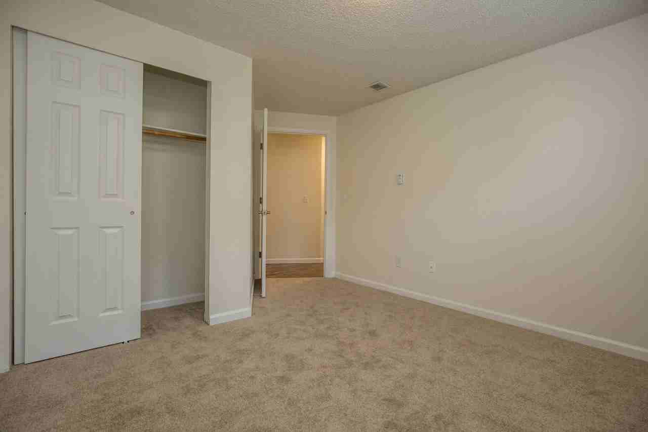 Valley Vista - Photo 5 of 12