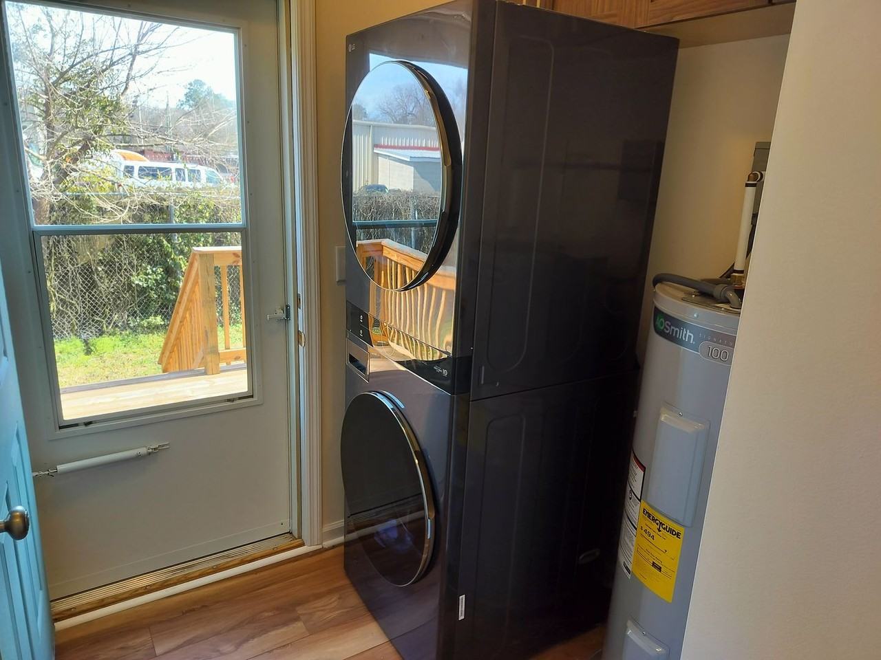 805 Spruce St - Photo 7 of 17