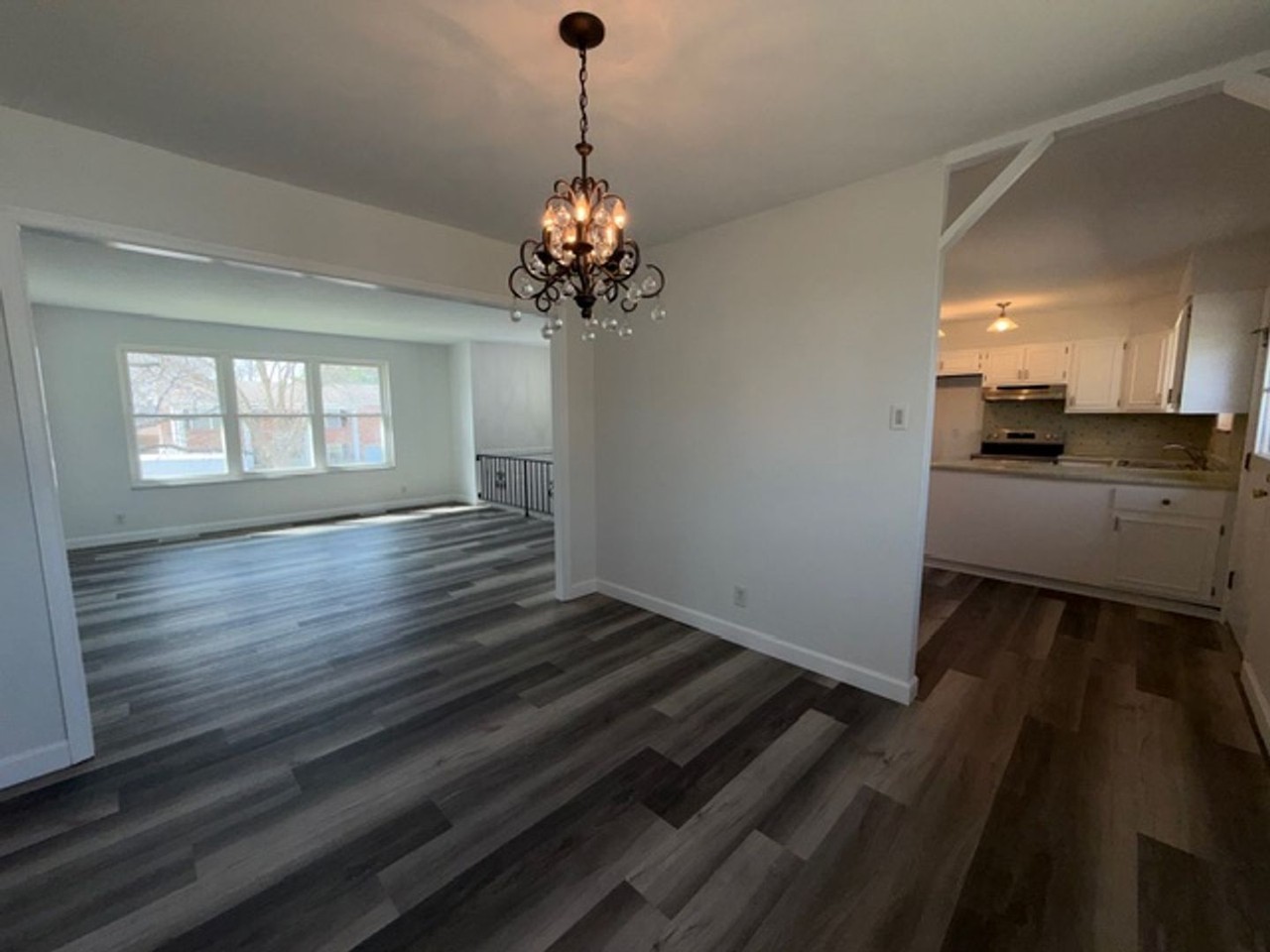 580 Bridgebend Rd - Photo 6 of 27