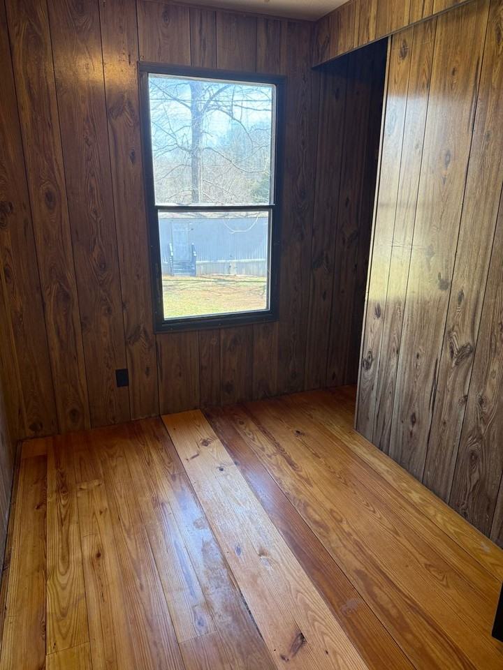 1562 Whitt Hunt Rd - Photo 7 of 10