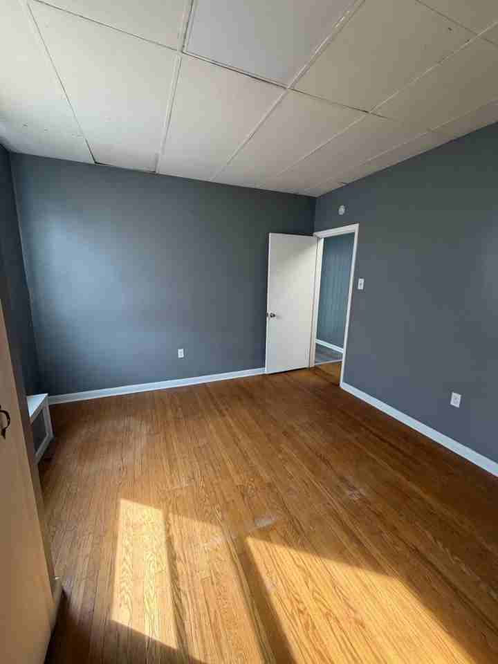 1548 S 12th St - Photo 7 of 17