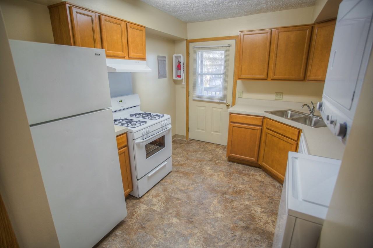 CV II - Photo 4 of 8