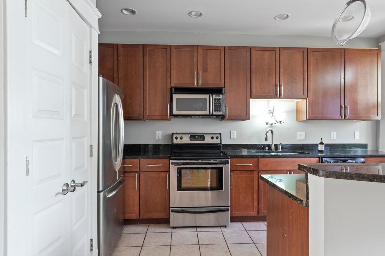705 Interdrive LLC - Photo 2 of 22