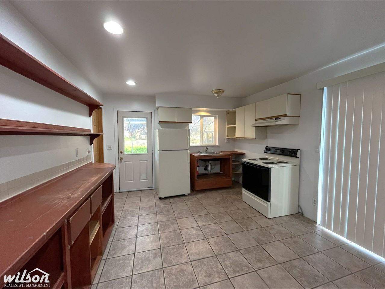 1007 W Fremont Ave - Photo 7 of 20