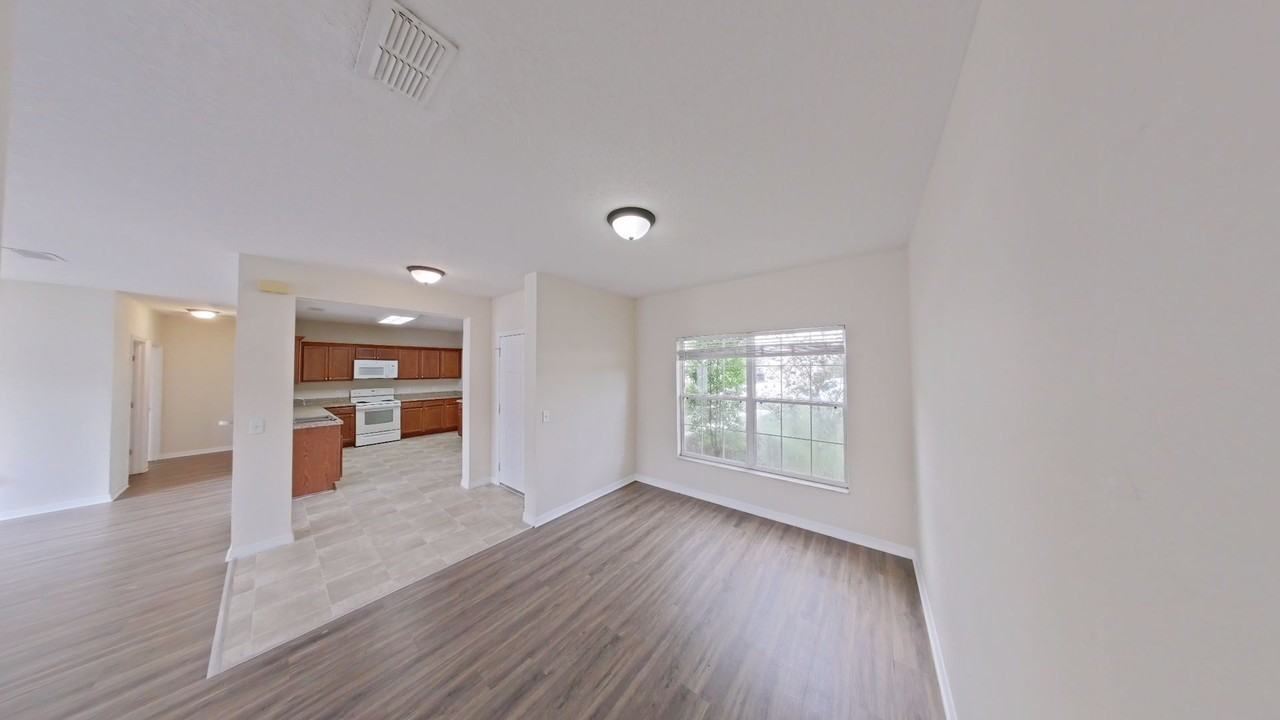 1002 Cumberland Dr - Photo 5 of 13