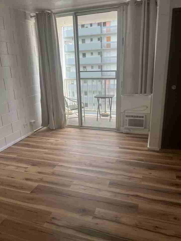 2509 Ala Wai Blvd #805 - Photo 2 of 22