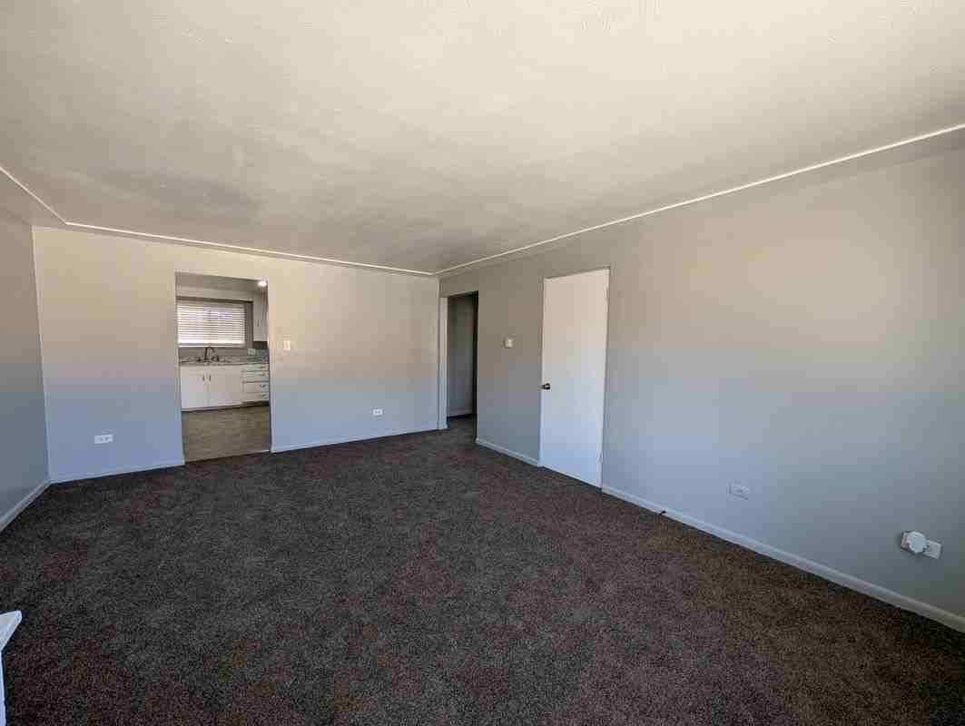 1741 Clinton St ##3 - Photo 3 of 13