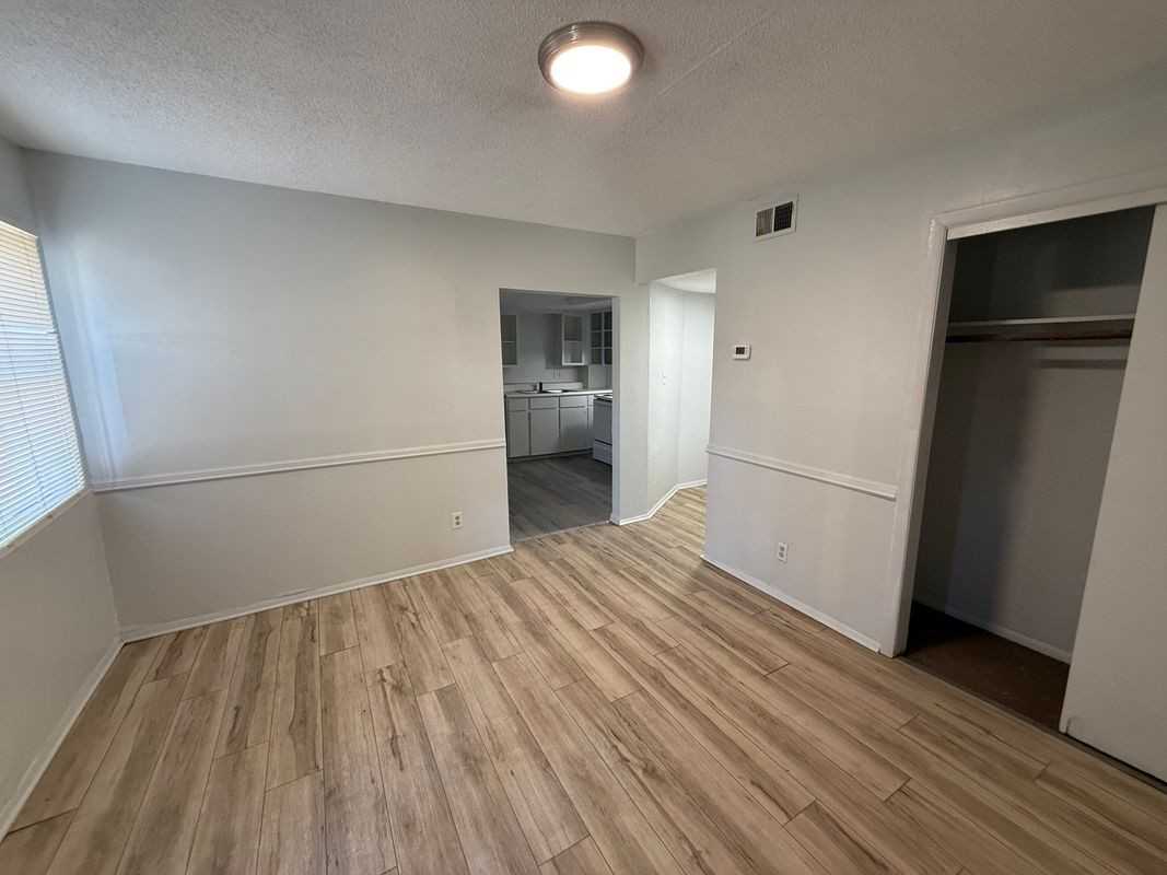 8136 Troost Ave ##1a - Photo 2 of 6