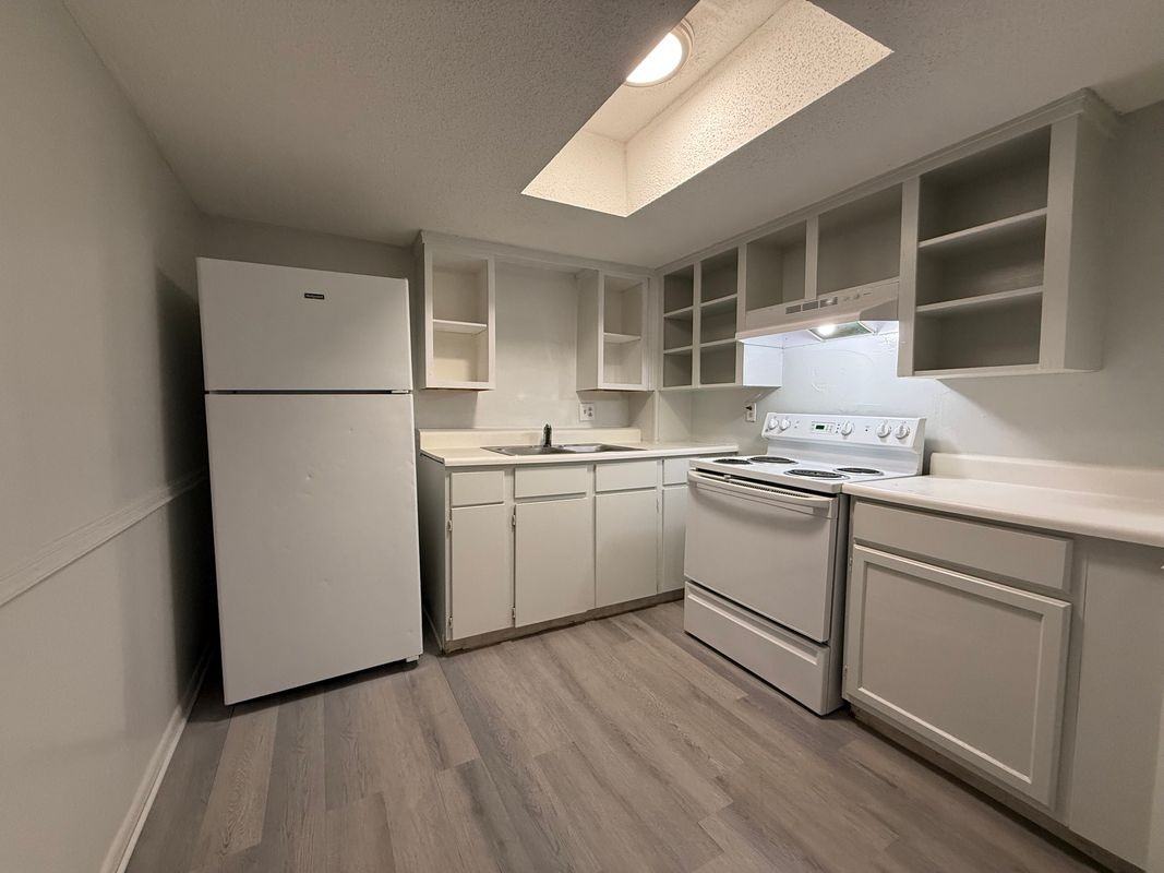 8136 Troost Ave ##1a - Photo 5 of 6