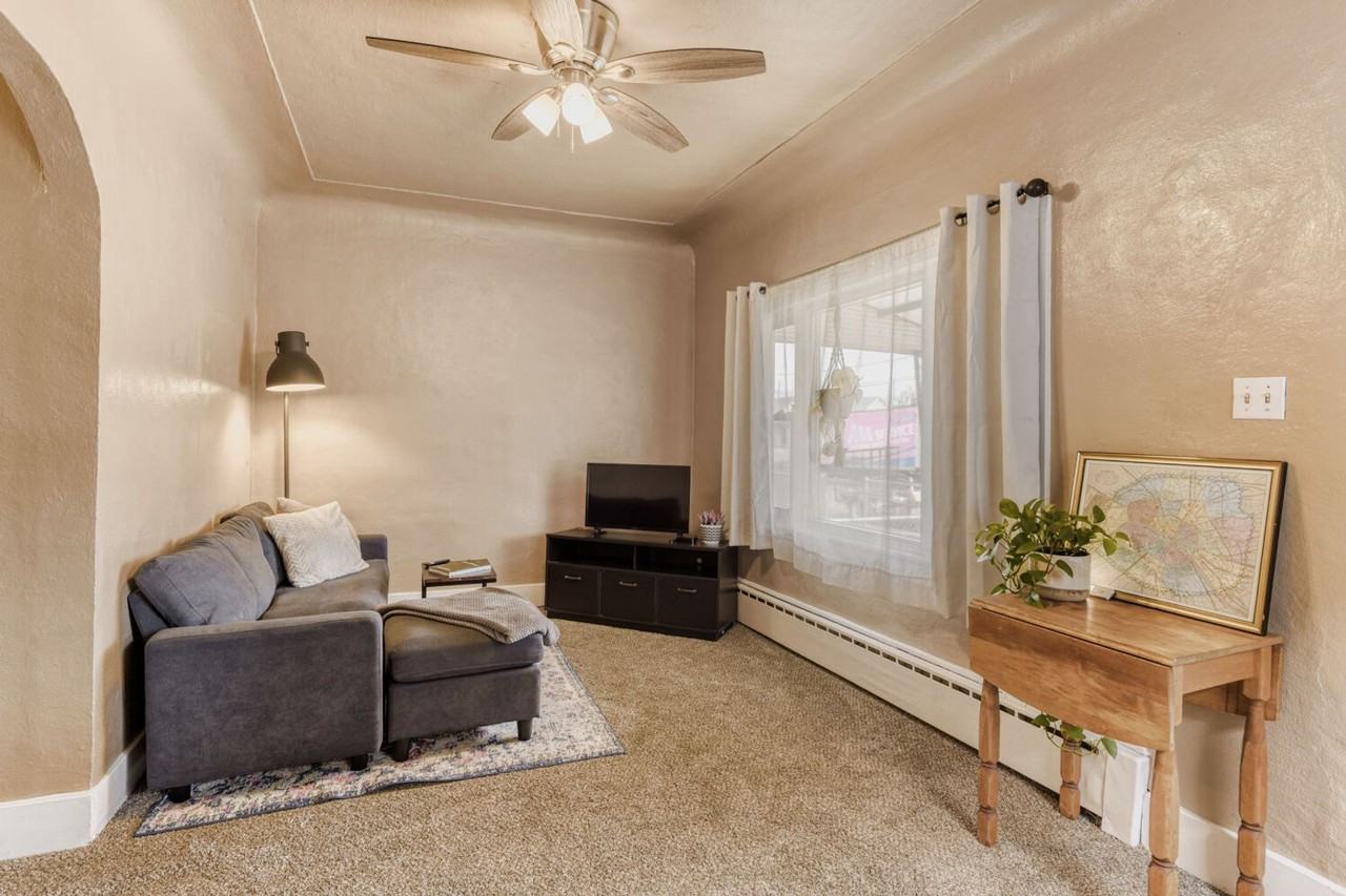 4739 Pearl St - Photo 3 of 17