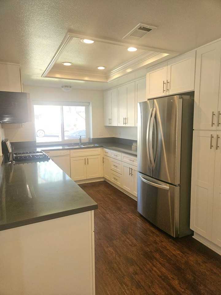 21700 Laurelrim Dr #A - Photo 4 of 15