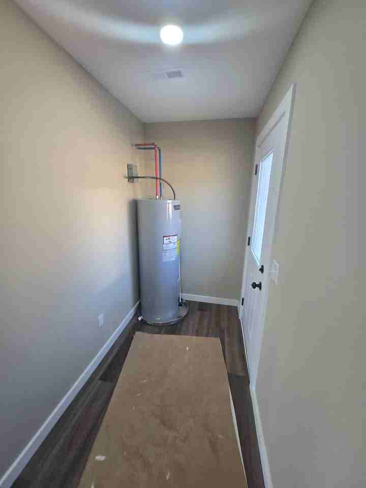 324 Wilson Hurst St - Photo 7 of 24