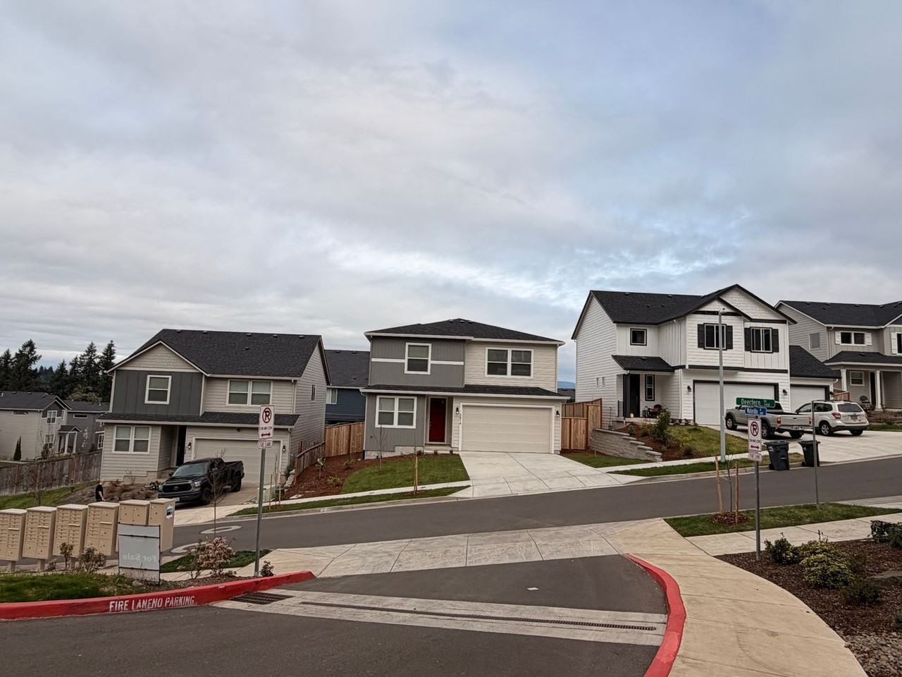 3414 Deerfern Rd - Photo 2 of 39