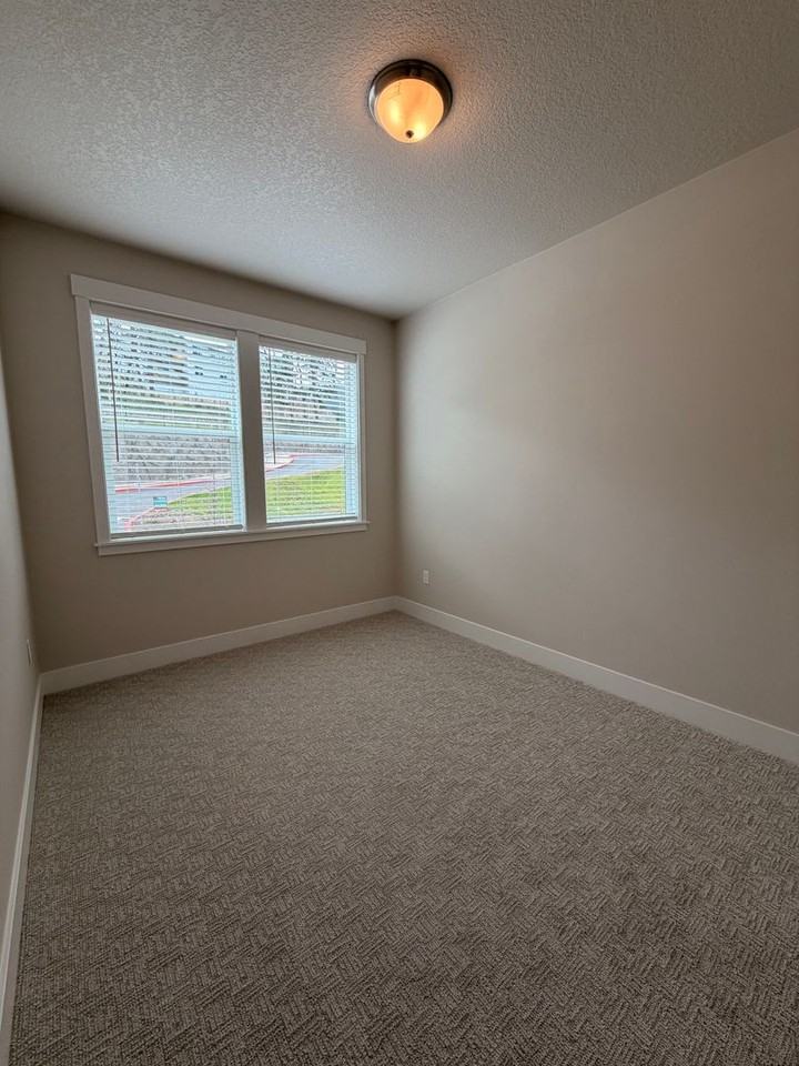 3414 Deerfern Rd - Photo 3 of 39