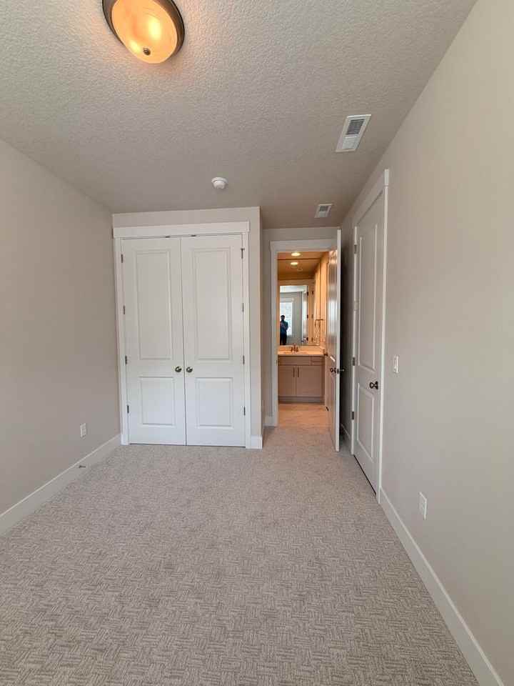 3414 Deerfern Rd - Photo 5 of 39