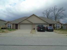 featured image of 220 Sage St #220