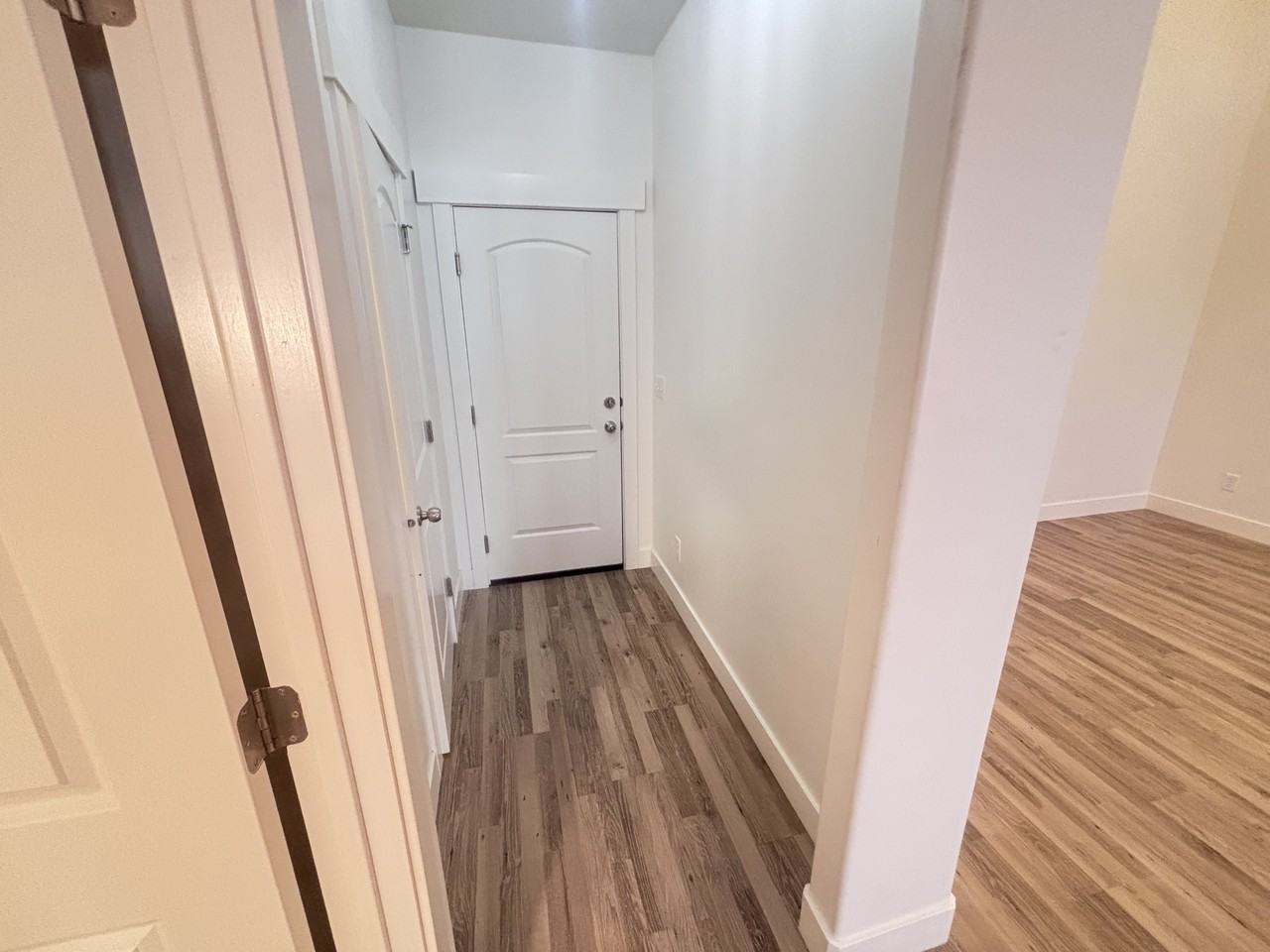 3985 Westnorth #3985 - Photo 4 of 50