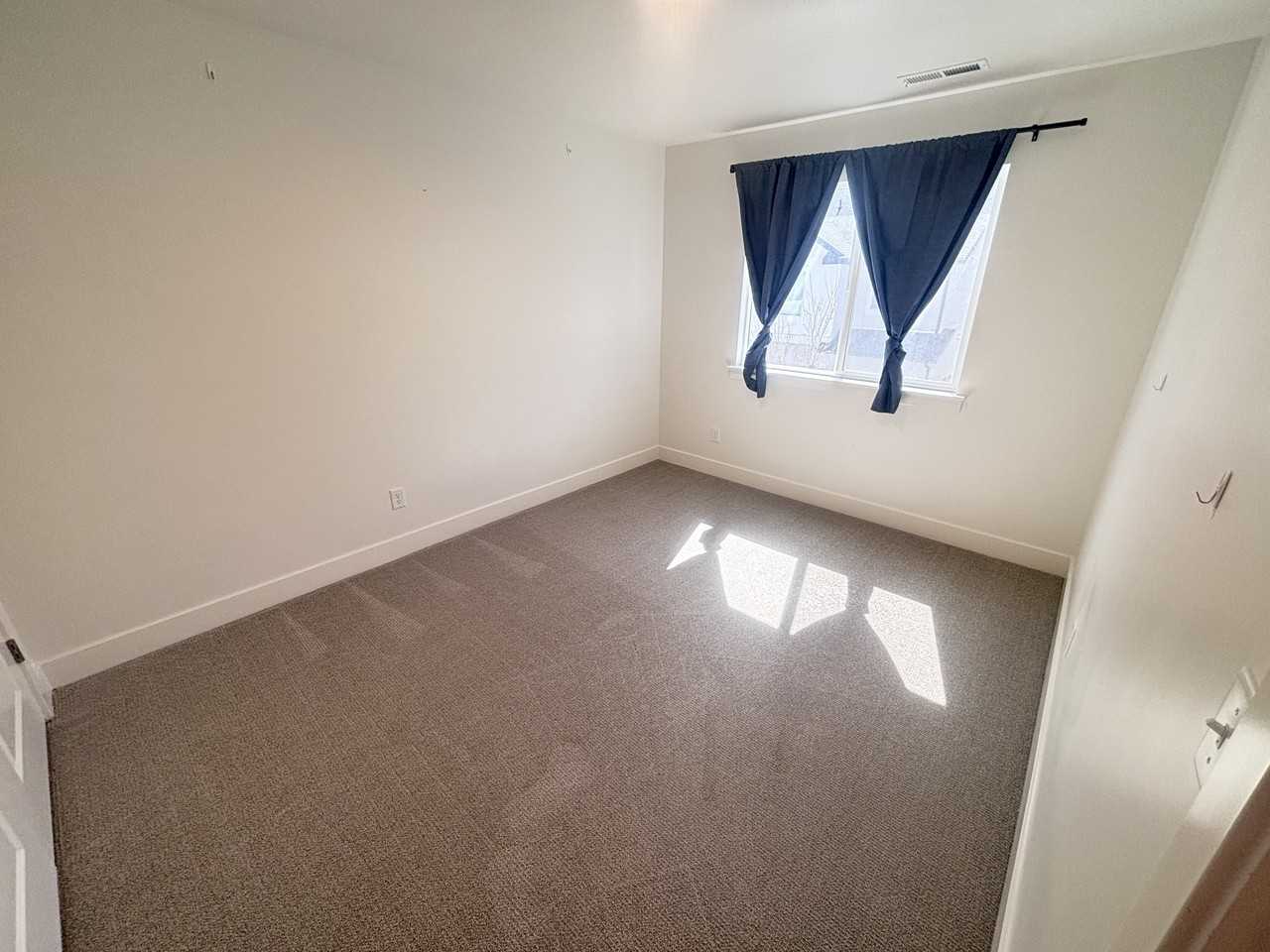 3985 Westnorth #3985 - Photo 6 of 50
