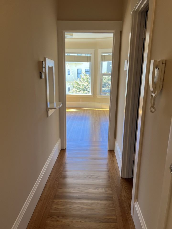 3336 Octavia St #3 - Photo 5 of 22