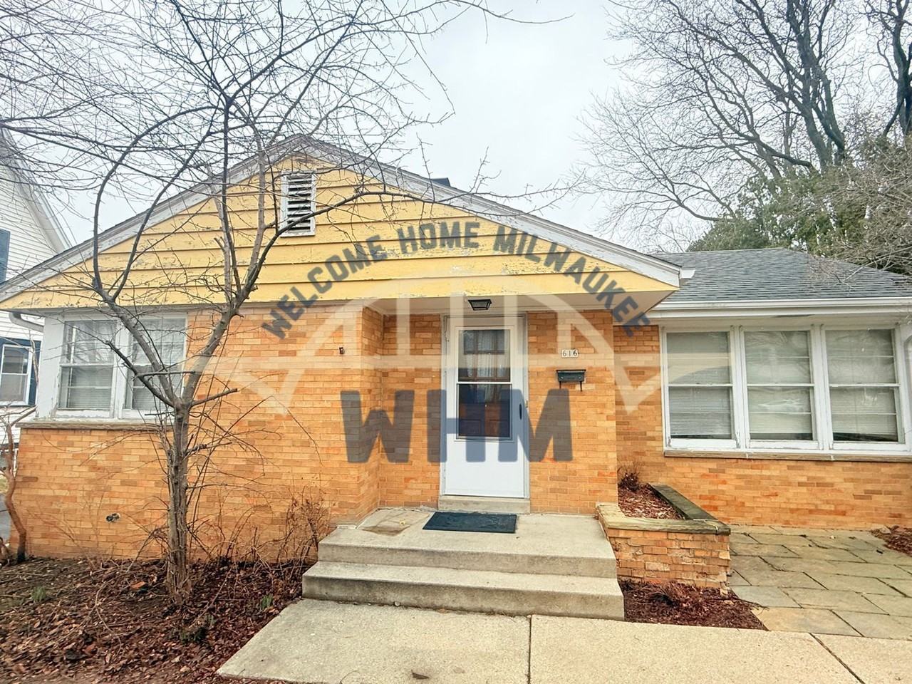 616 N 99th St - Photo 7 of 9