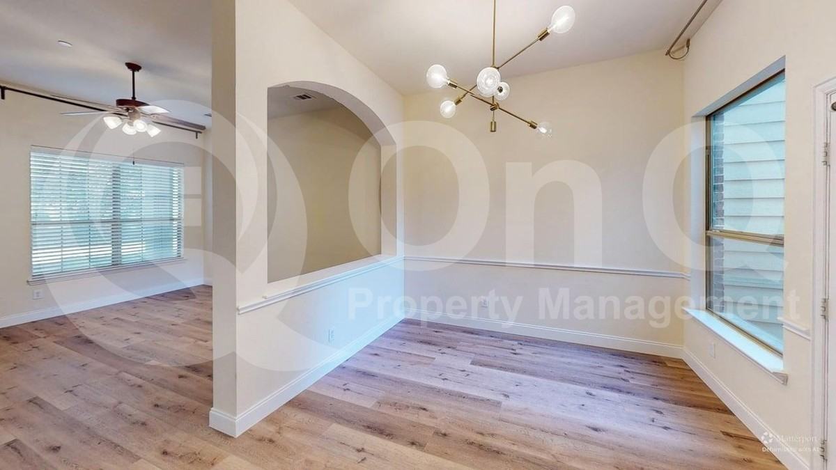 4233 Swan Forest Dr #C - Photo 6 of 22