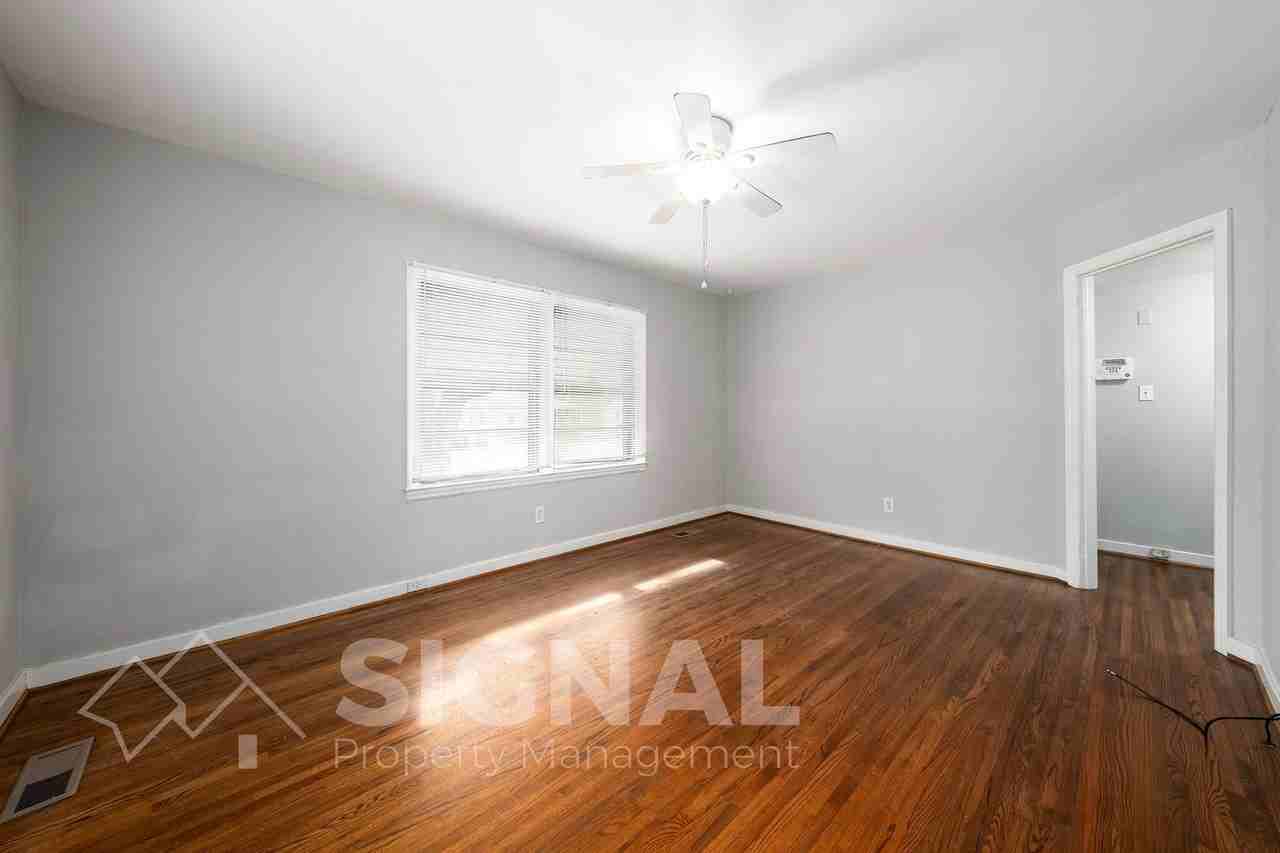 5836 Ct-Q - Photo 7 of 20