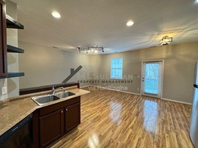 604 Sawcut Ln #1 - Photo 7 of 24