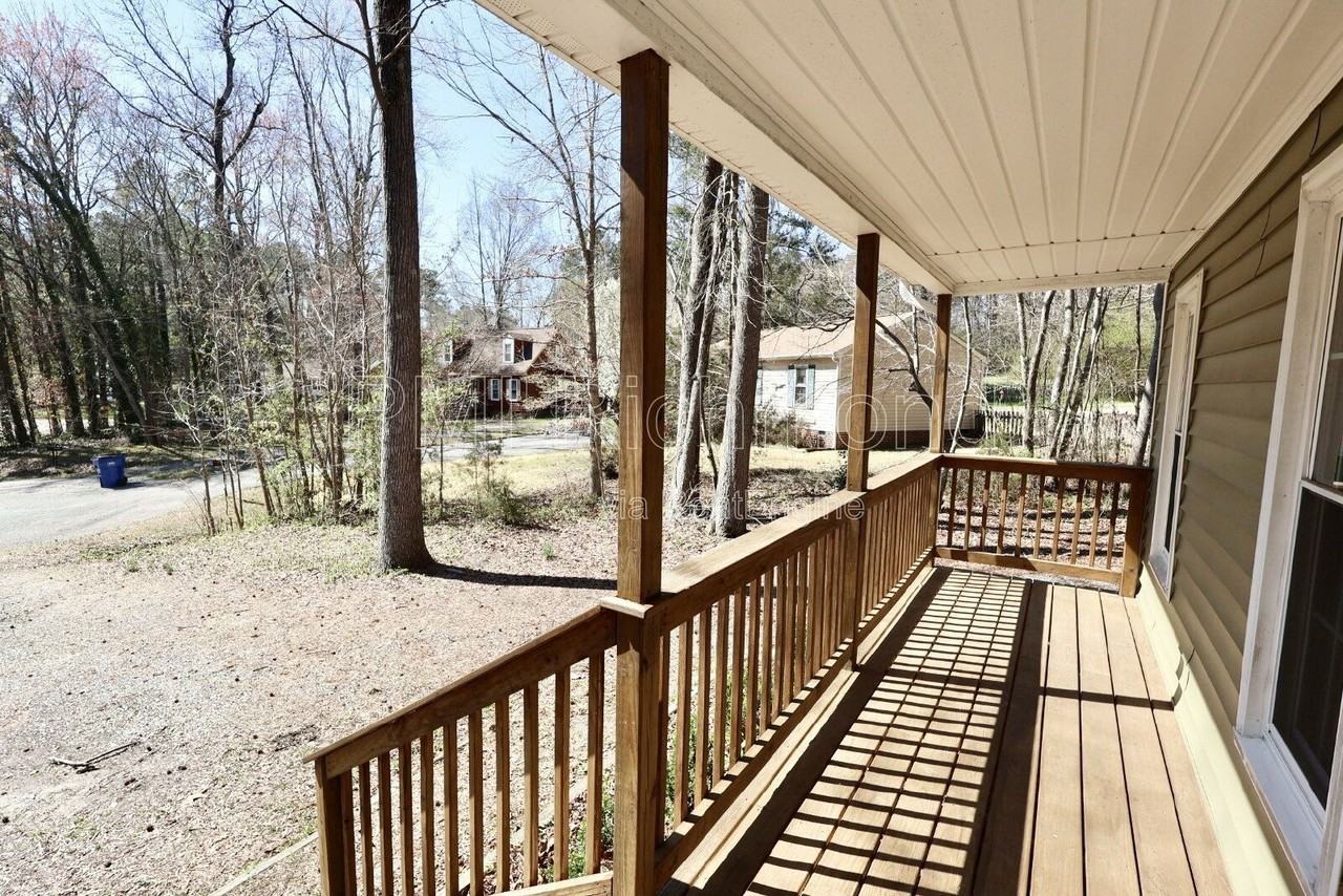 4500 Sunfield Pl - Photo 4 of 22