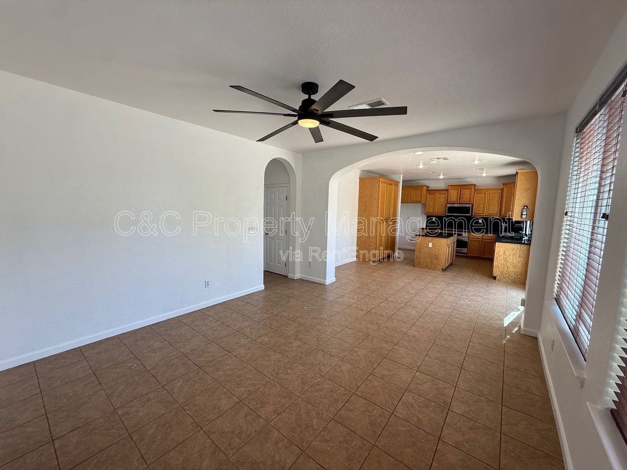 10477 Albert Dr - Photo 3 of 21