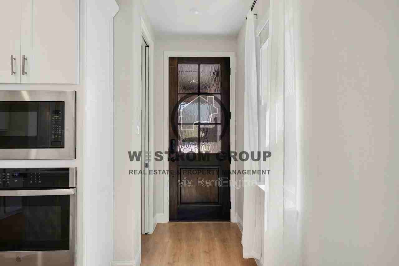 430 Cherry Laurel Dr - Photo 6 of 32