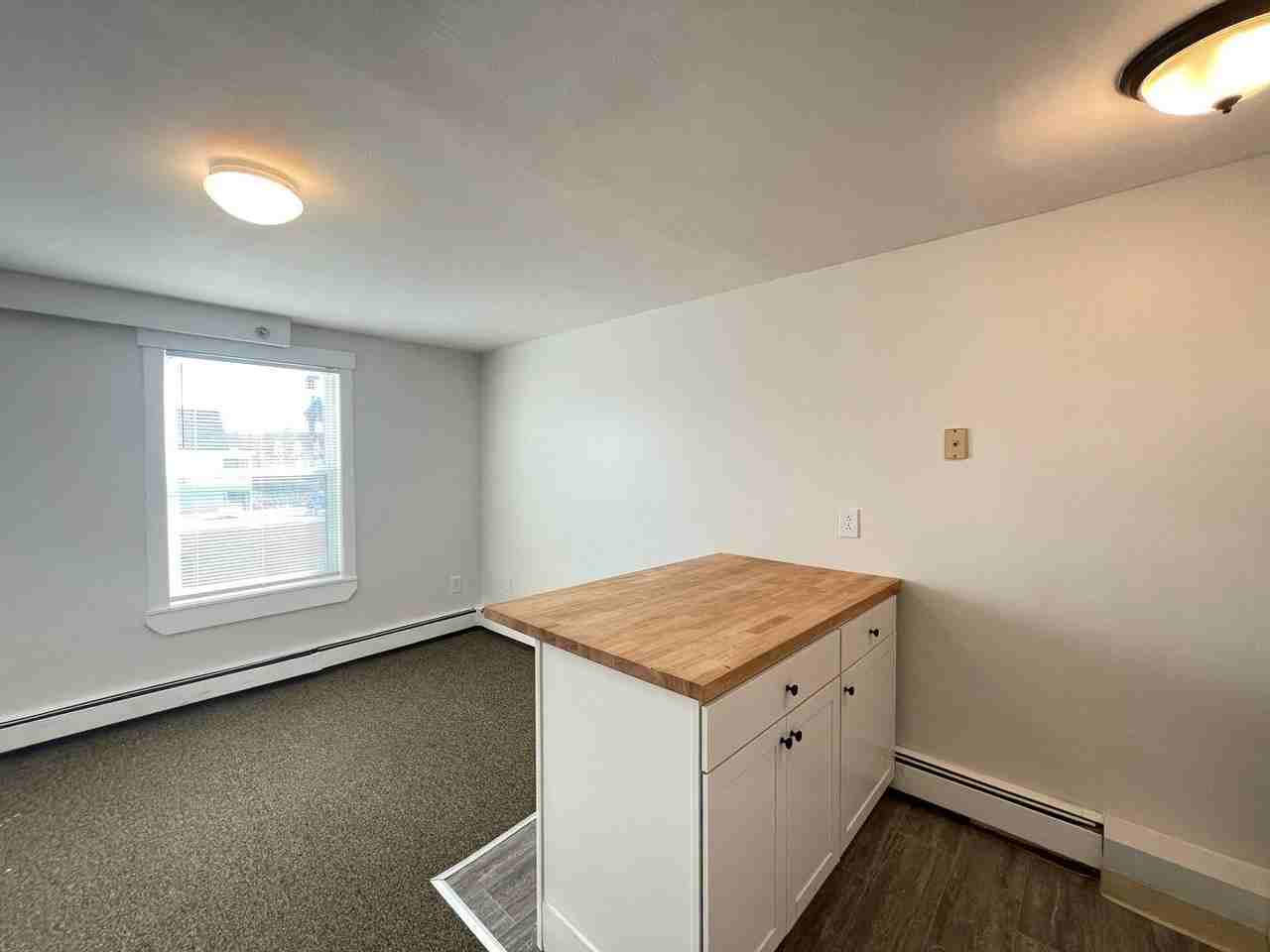 251 Pine St #303 - Photo 3 of 16