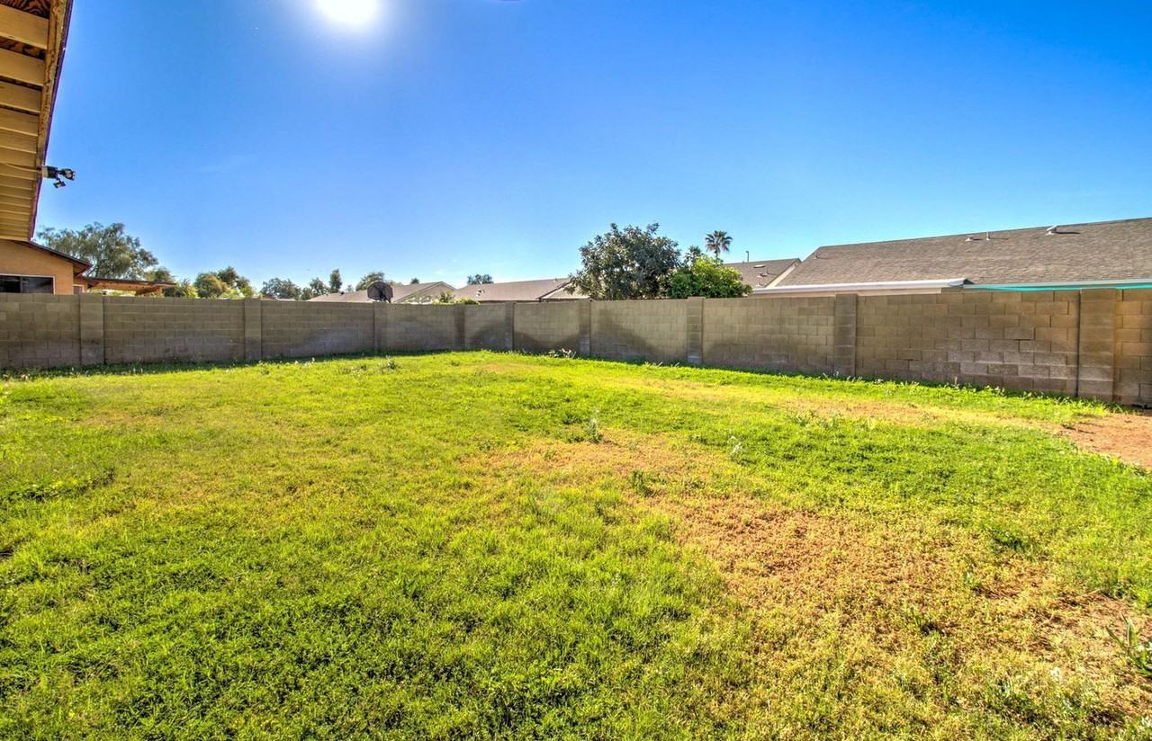 2049 E San Tan Ct - Photo 6 of 40