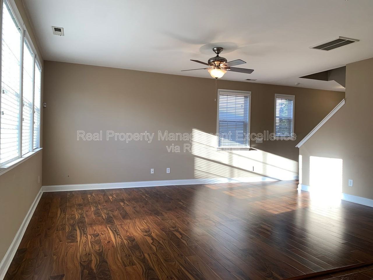 3124 Mackinac Island Ln - Photo 6 of 35