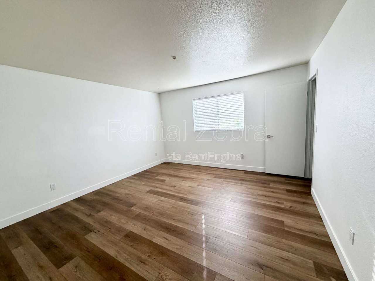 1400 Southwest Blvd #H - Photo 5 of 11