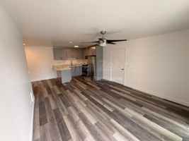 featured image of 1440 Southwest Blvd #15