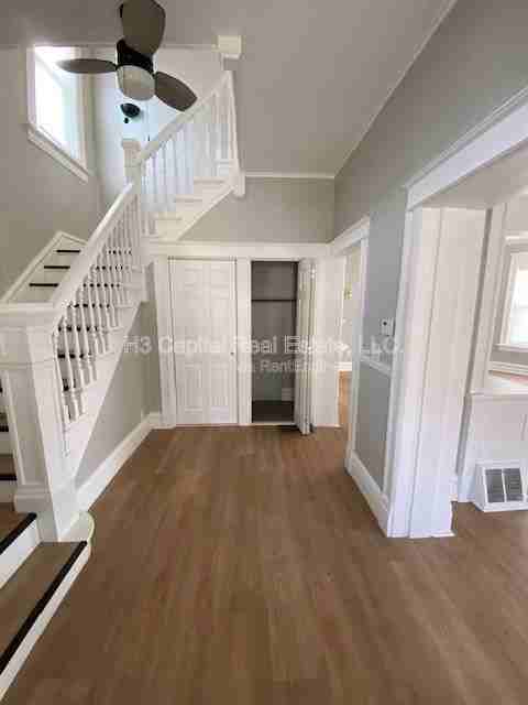 2218 Cleveland Blvd - Photo 3 of 29