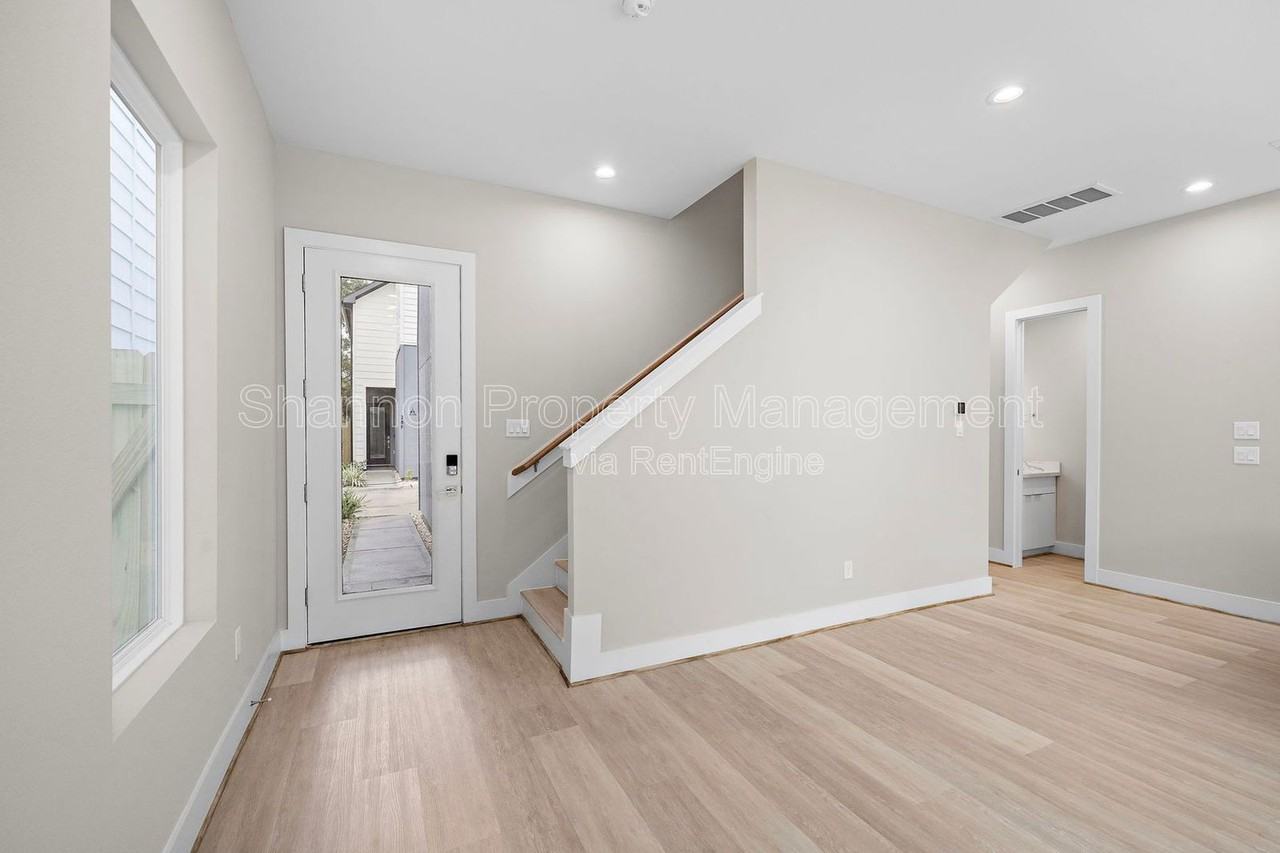 24 Bucan St #C - Photo 6 of 31