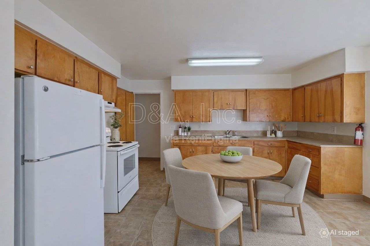 4045 Ne Fair Acres Dr - Photo 5 of 13