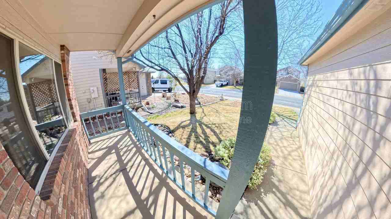 1514 Carmela Ct - Photo 3 of 20