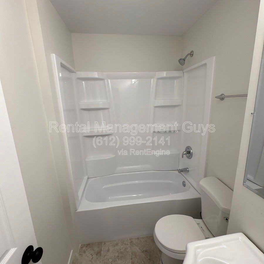 2631 Girard Ave N #1 - Photo 4 of 21