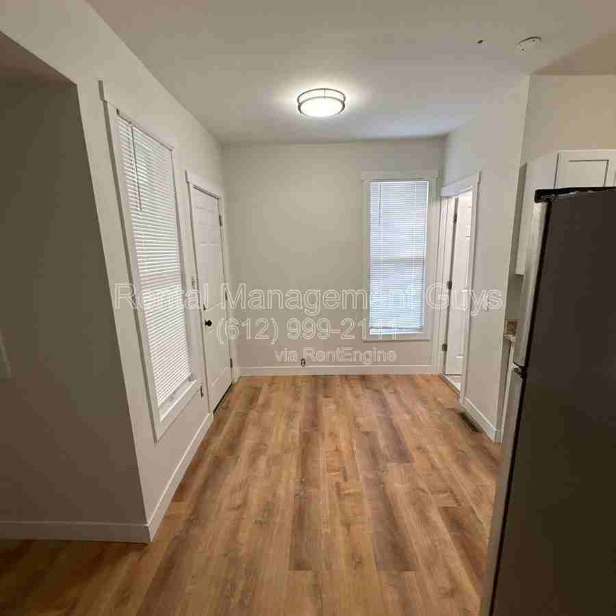 2631 Girard Ave N #1 - Photo 5 of 21