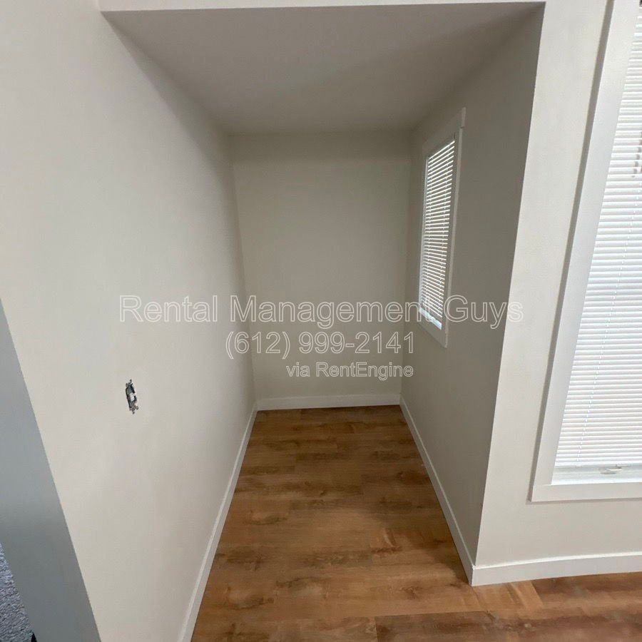 2631 Girard Ave N #1 - Photo 6 of 21