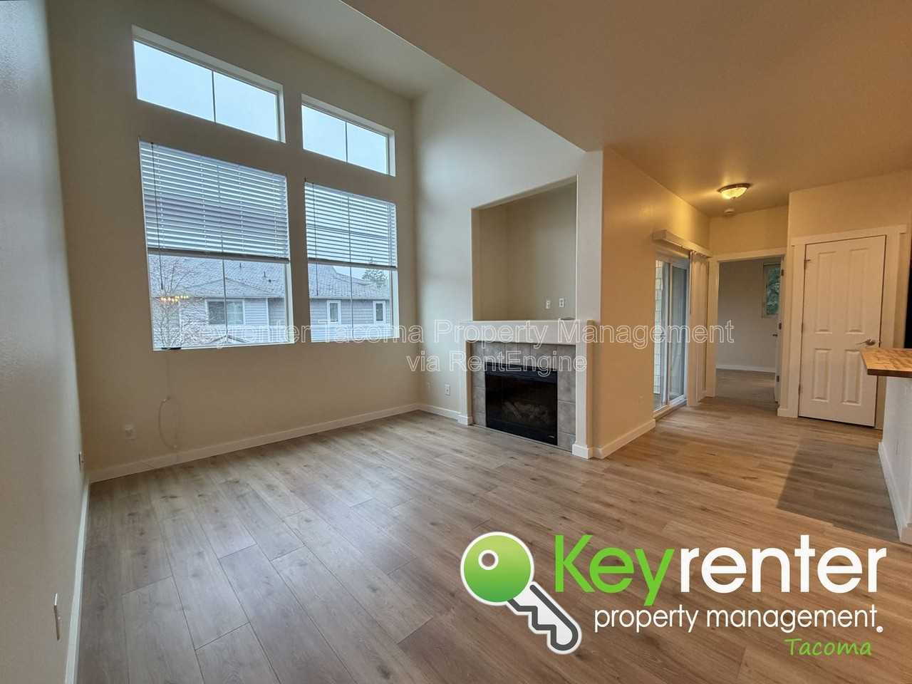 2155 Bobs Hollow Ln #C - Photo 4 of 24